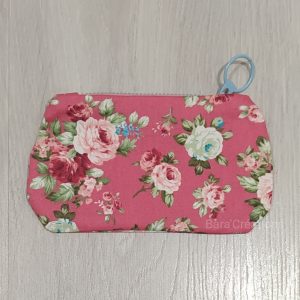 porte monnaie rose en tissu motifs fleurs