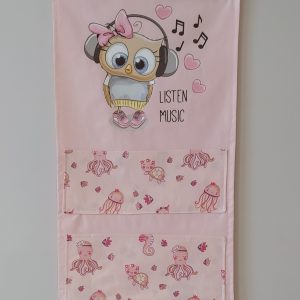 Rangement mural / vide poche tissu rose